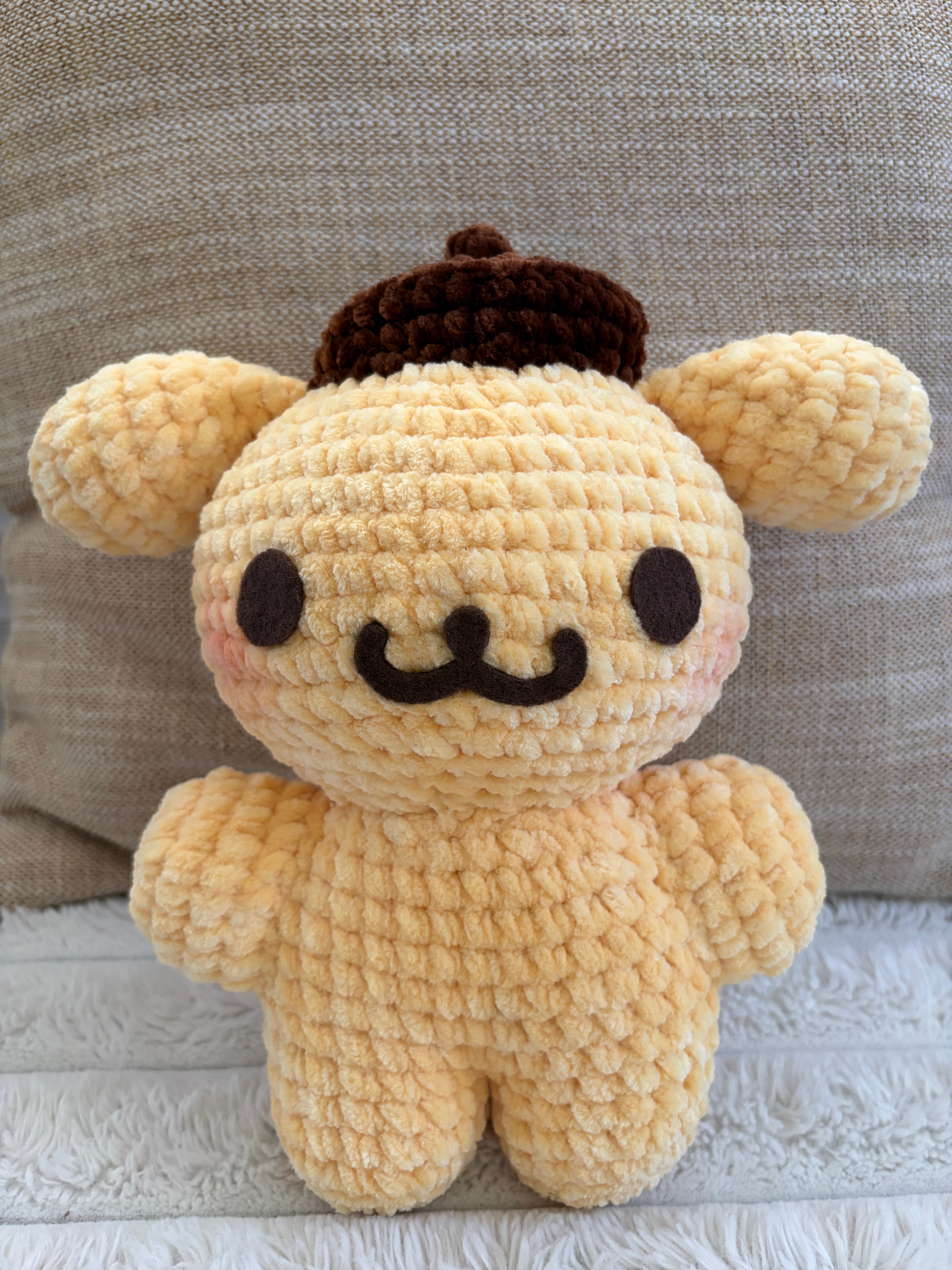 Pompompurin plushie